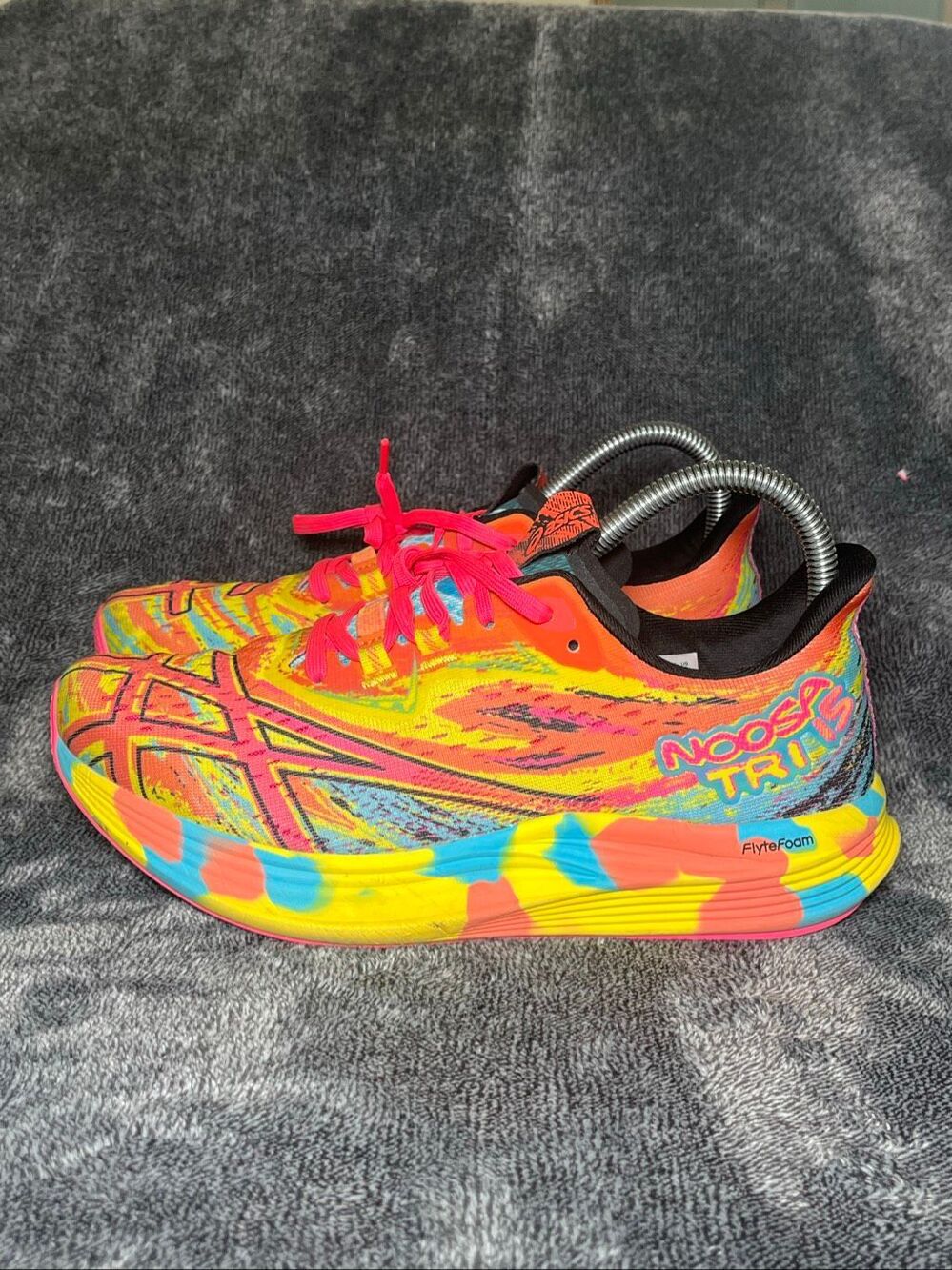 Asics NOOSA TRI 15 Women's Running Shoes Size 8 (EU 39.5)